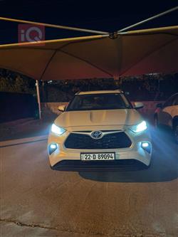 تۆیۆتا هایلاندەر